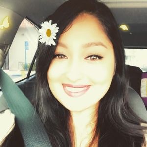 Meet your Posher, Nikki